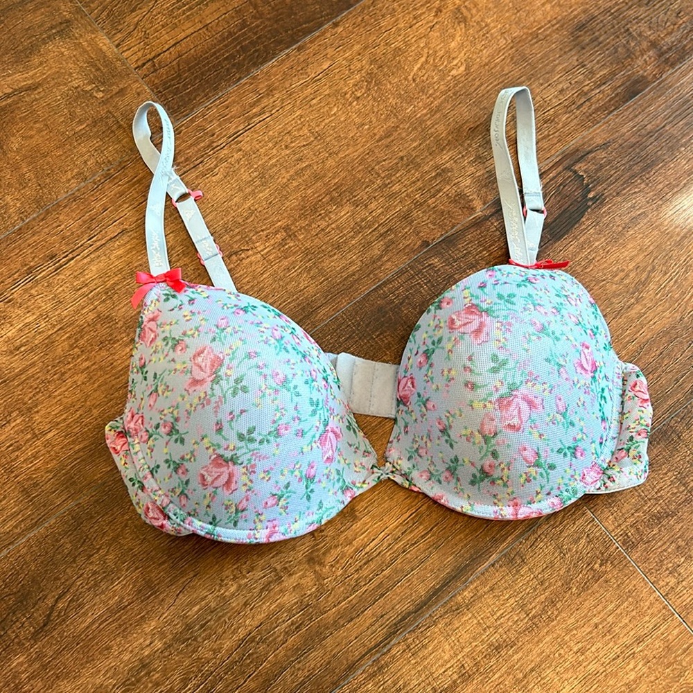 Betsy Johnson Floral Push-Up Bra
